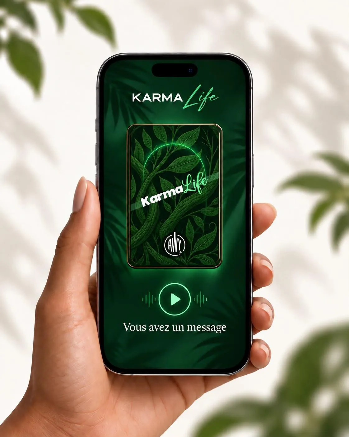 L'application AWY+ ouverte sur un tirage Karma Life